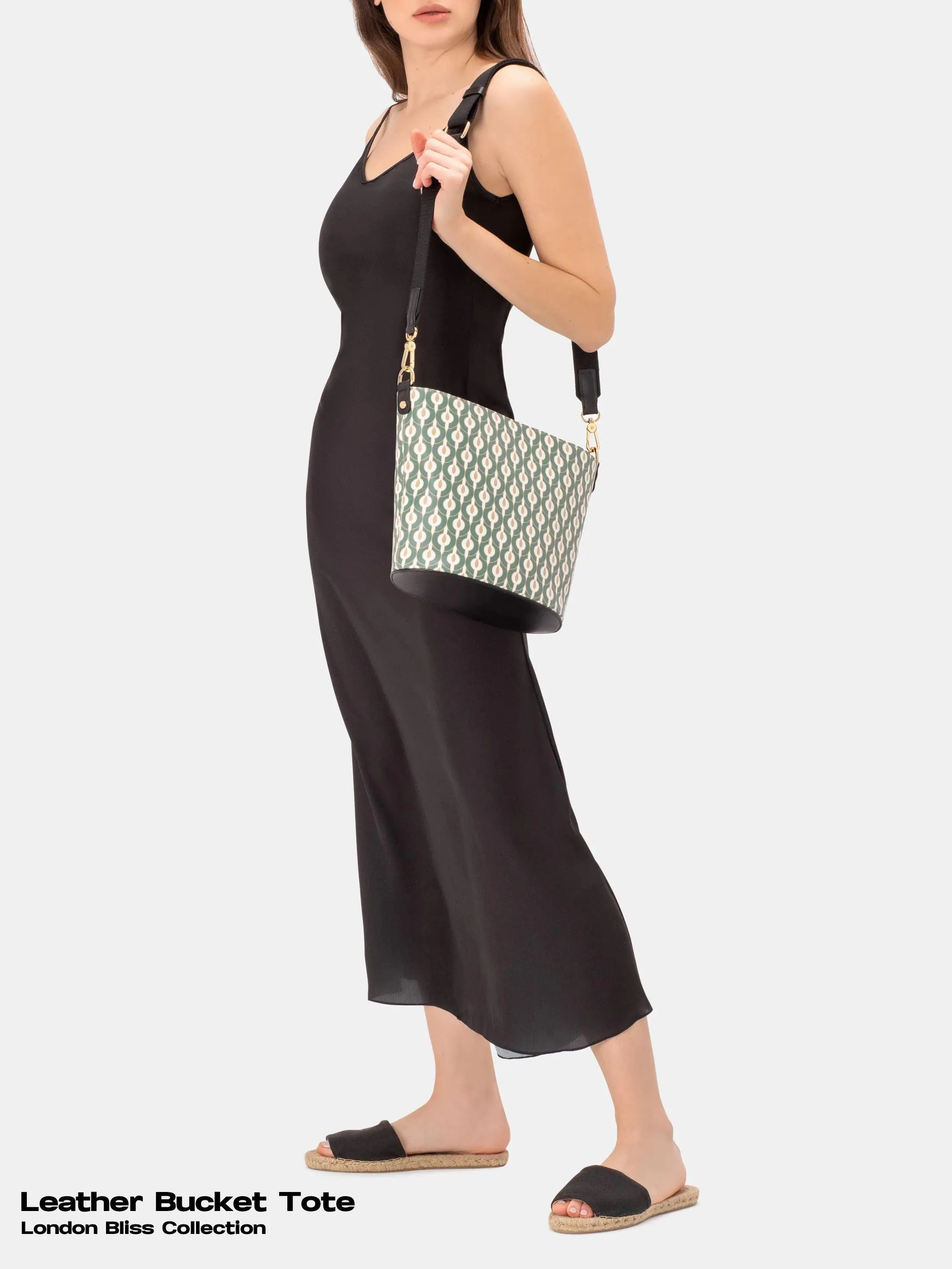 Ame Large Leather Bucket Tote