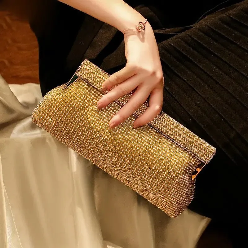 Aurielle | A Gleaming Classic for Timeless Sophistication