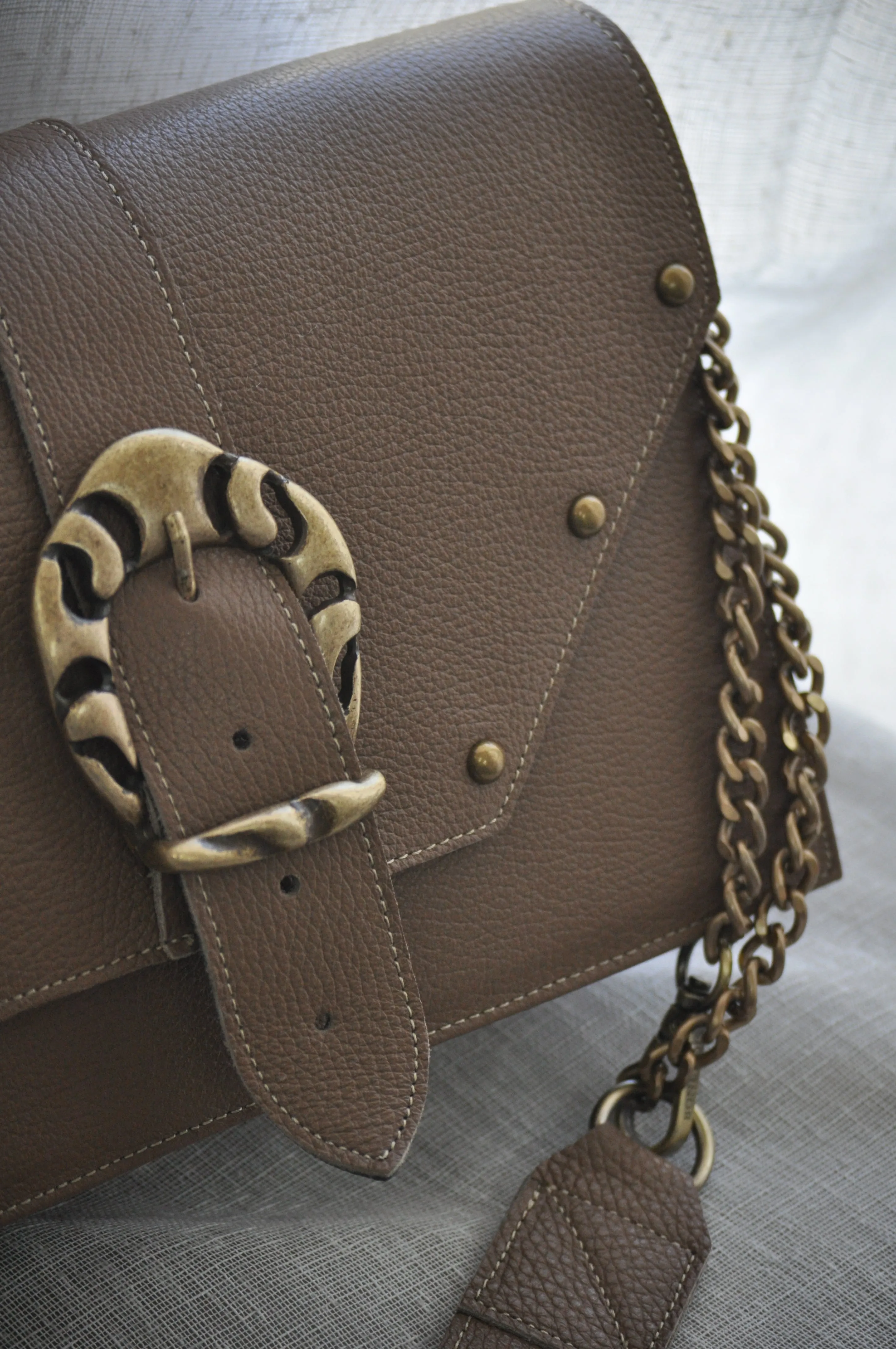 Briana Leather Shoulder Bag - Biscotti
