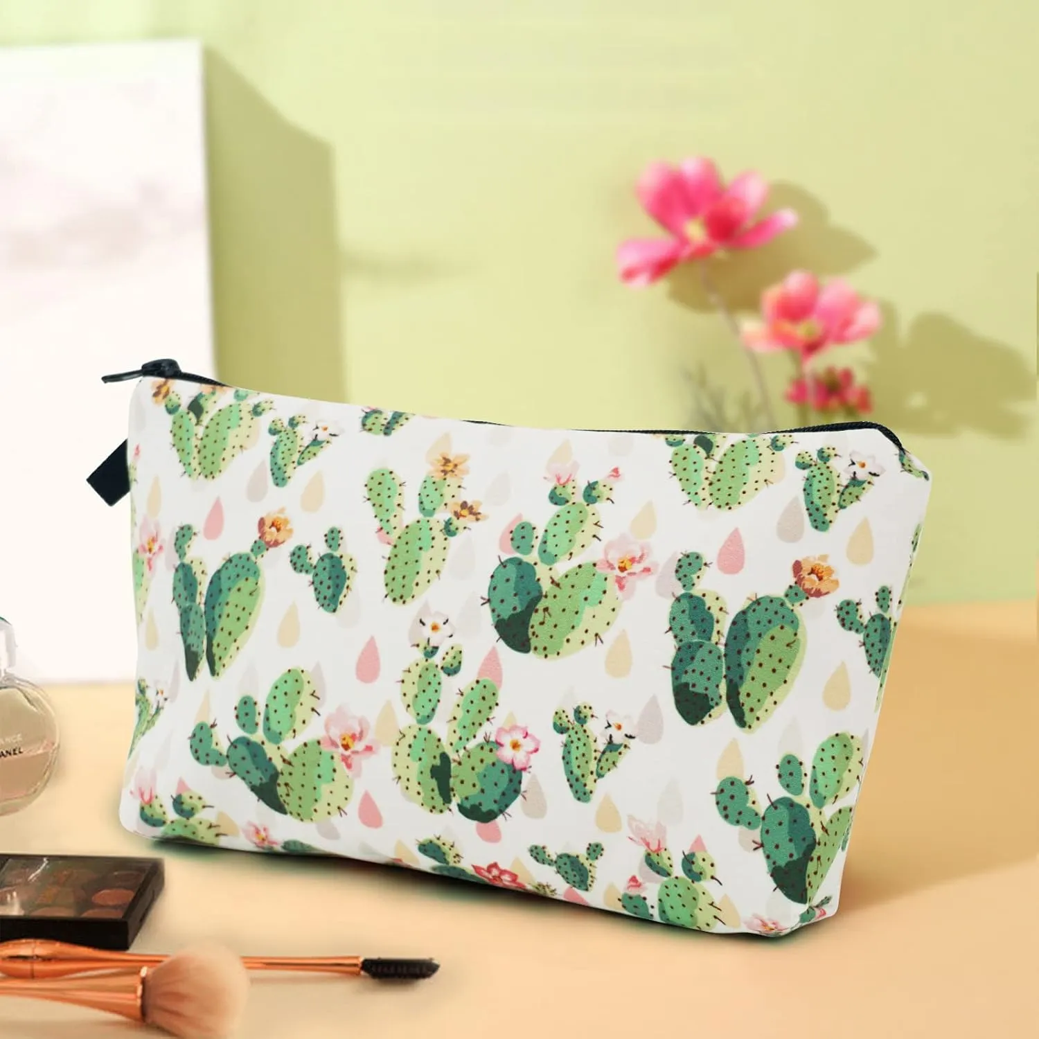 Cosmetic Bags for Women Small Cute Lovely Succulent Cactus Makeup Bag for Purse Travel Toiletry Bag Accessories Organizer Zipper Pouch Gift Idea White