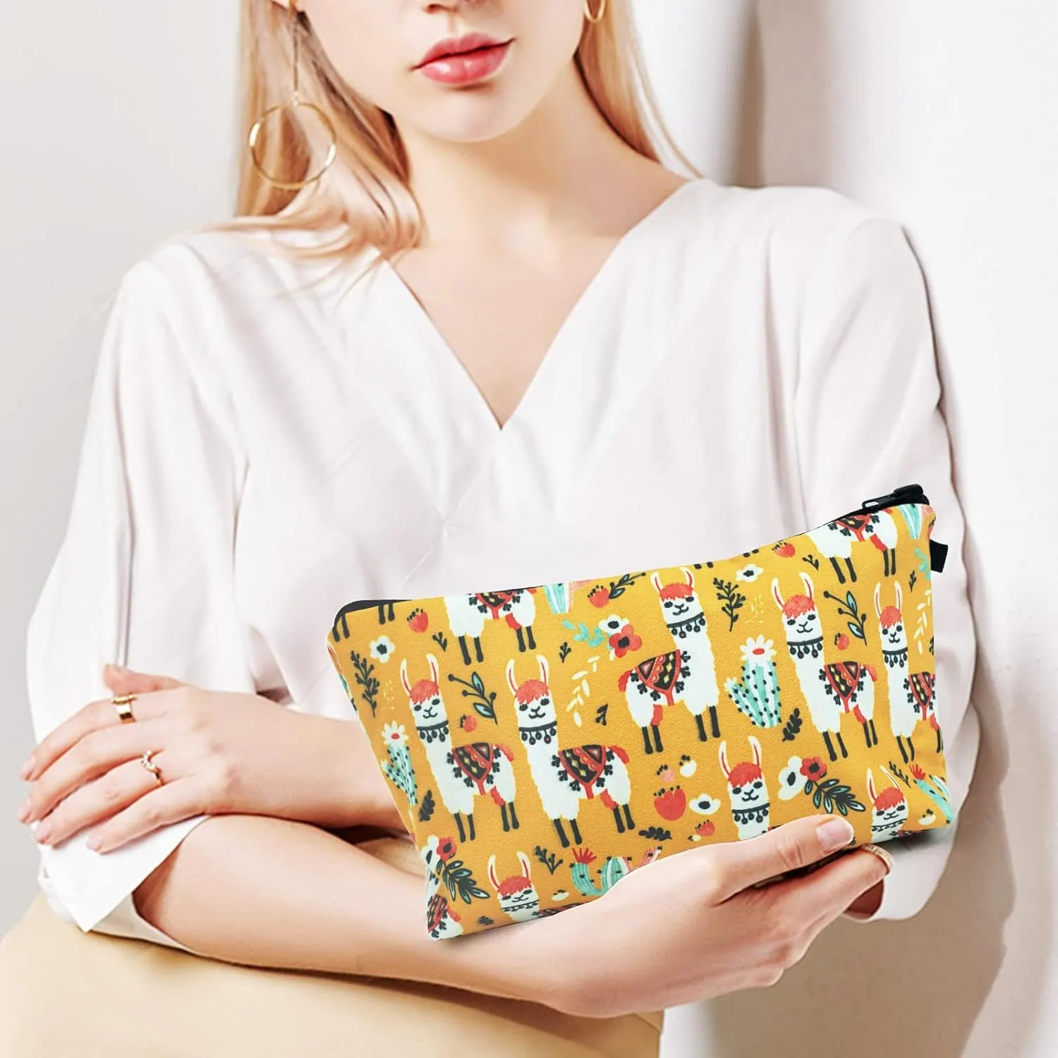 Cosmetic Bags for Women Small Lovely Llama and Cacti Makeup Bag for Purse Travel Toiletry Bag Accessories Organizer Zipper Pouch Gift Idea Yellow