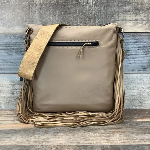 Crossbody  ~ #58093
