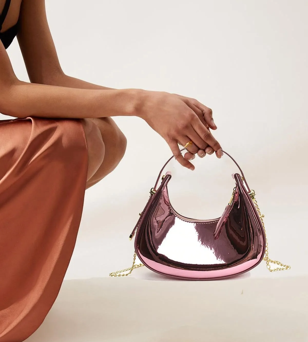 Cute Metallic Purses for Women Stylish Crescent Shoulder Bag Small Gold Crossbody Purse Patent Underarm Moon Bag