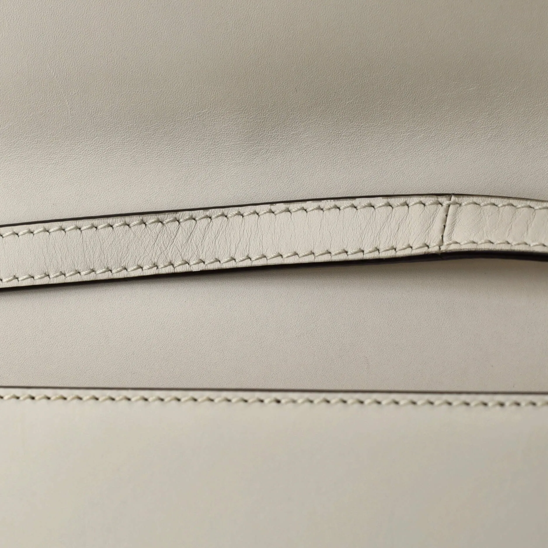 Gucci Sylvie Top Handle Bag Embroidered