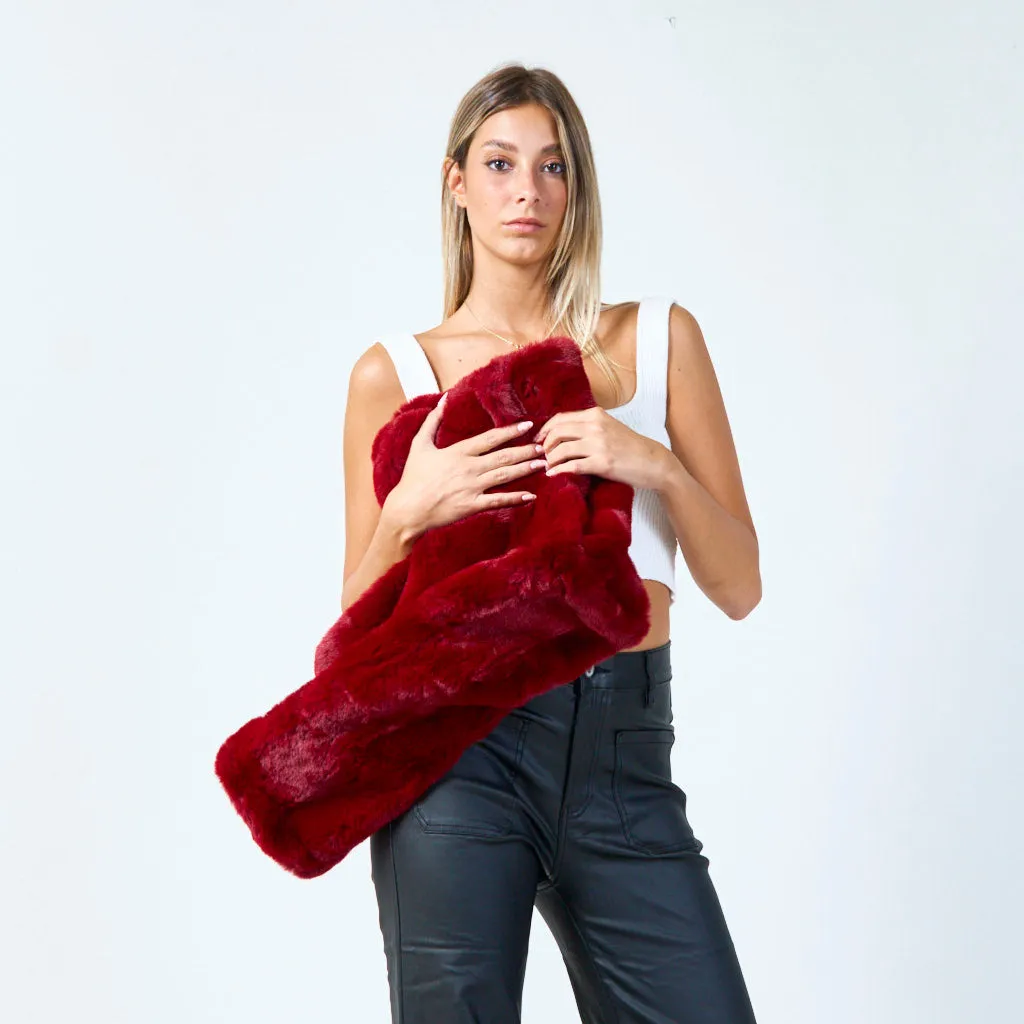 Large faux fur tote bag with plush handles wholesale