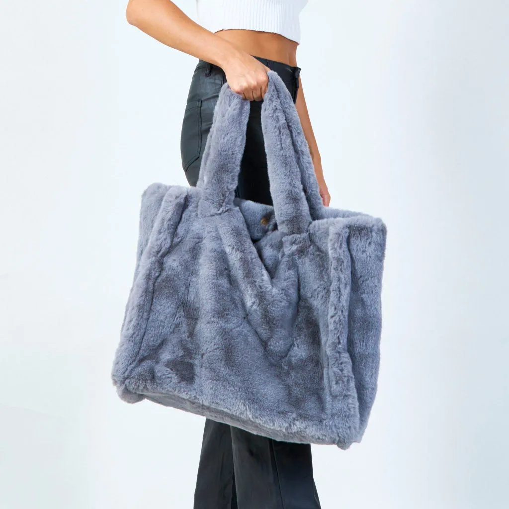 Large faux fur tote bag with plush handles wholesale