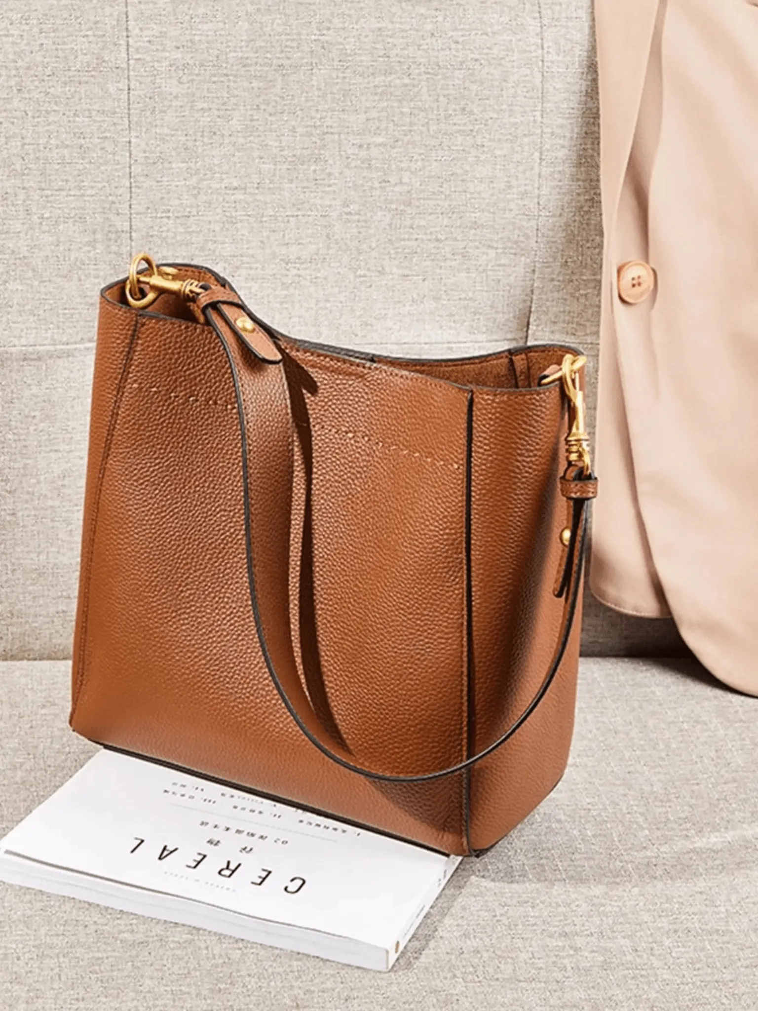 Phoebe | Classic Bucket Shoulder Bag for Everyday Use