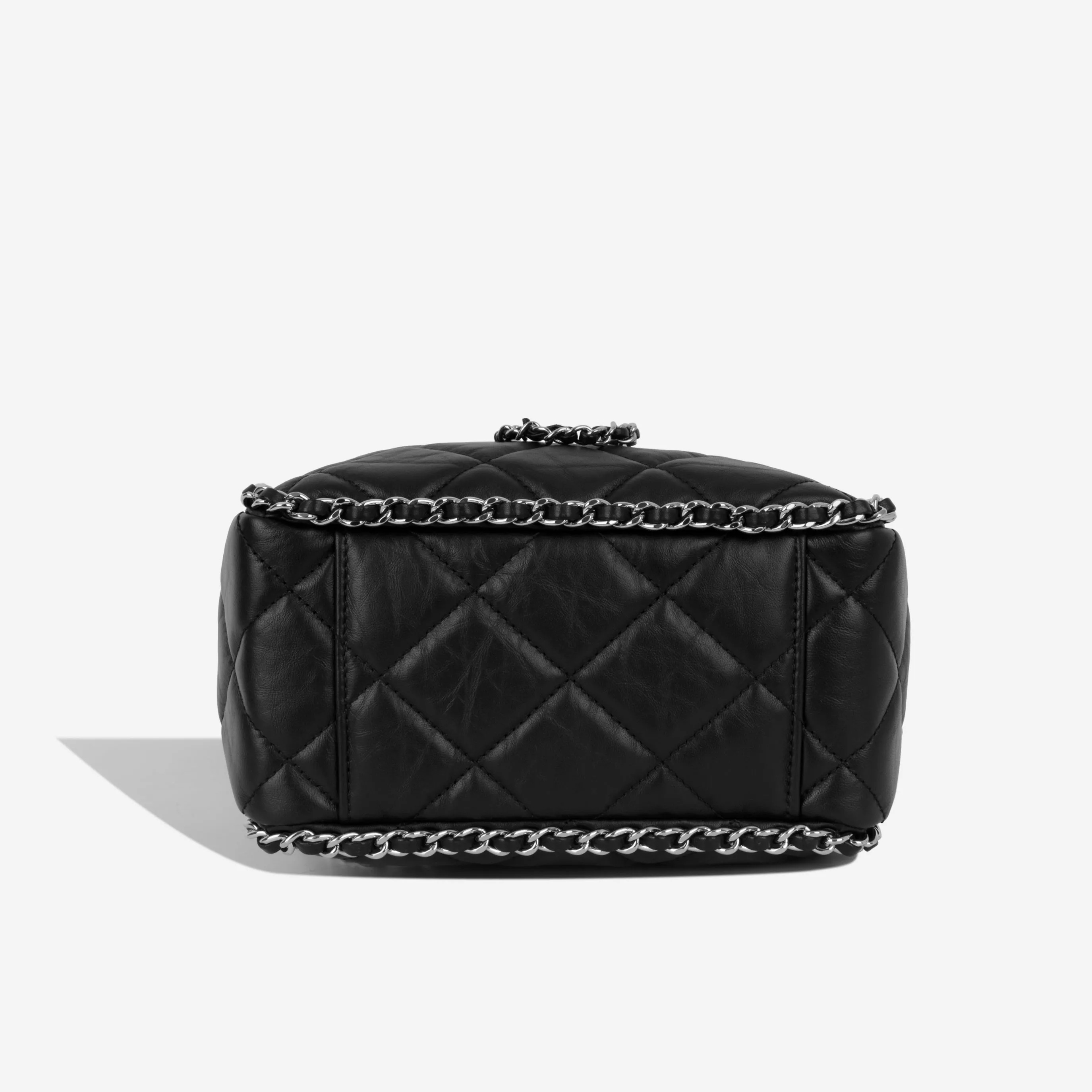 Quilted Drawstring Bucket