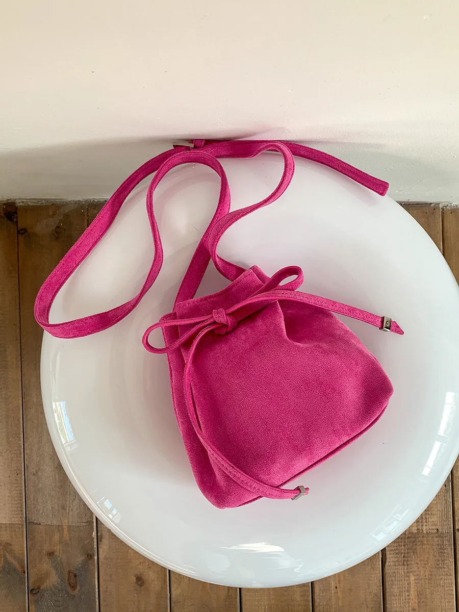 Vvsha Fashion Faux Suede Bucket Bag High Quality Shoulder Bag Designer Crossbody Bags for Women Pleated Drawstring Bags Handbags Chic