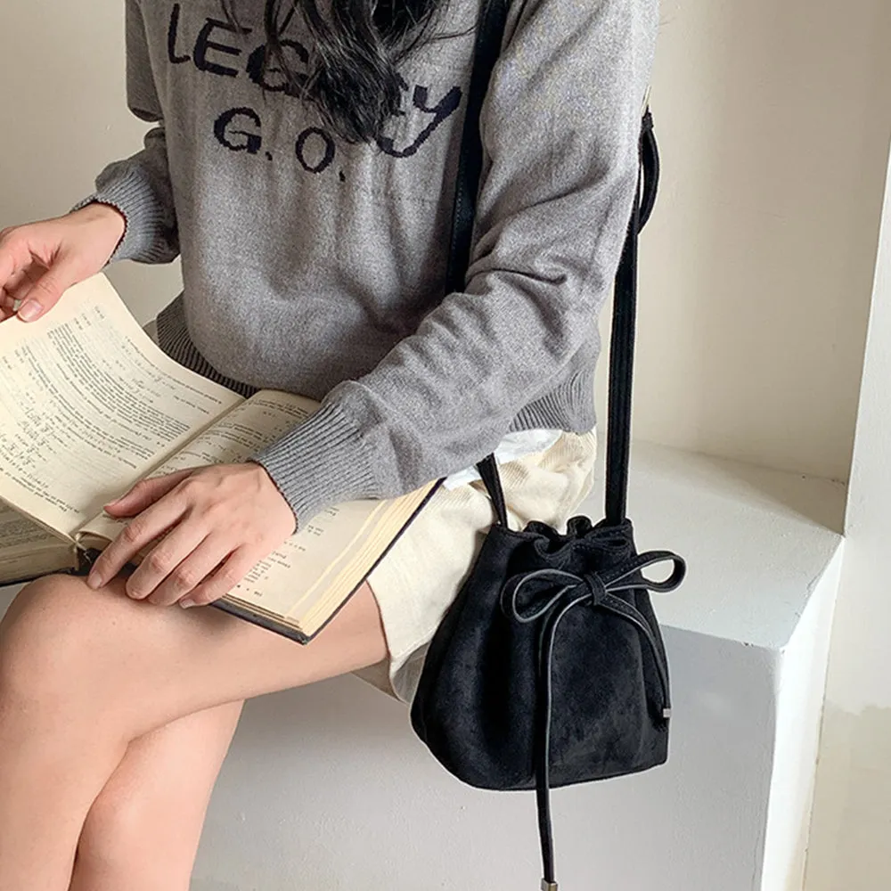 Vvsha Fashion Faux Suede Bucket Bag High Quality Shoulder Bag Designer Crossbody Bags for Women Pleated Drawstring Bags Handbags Chic