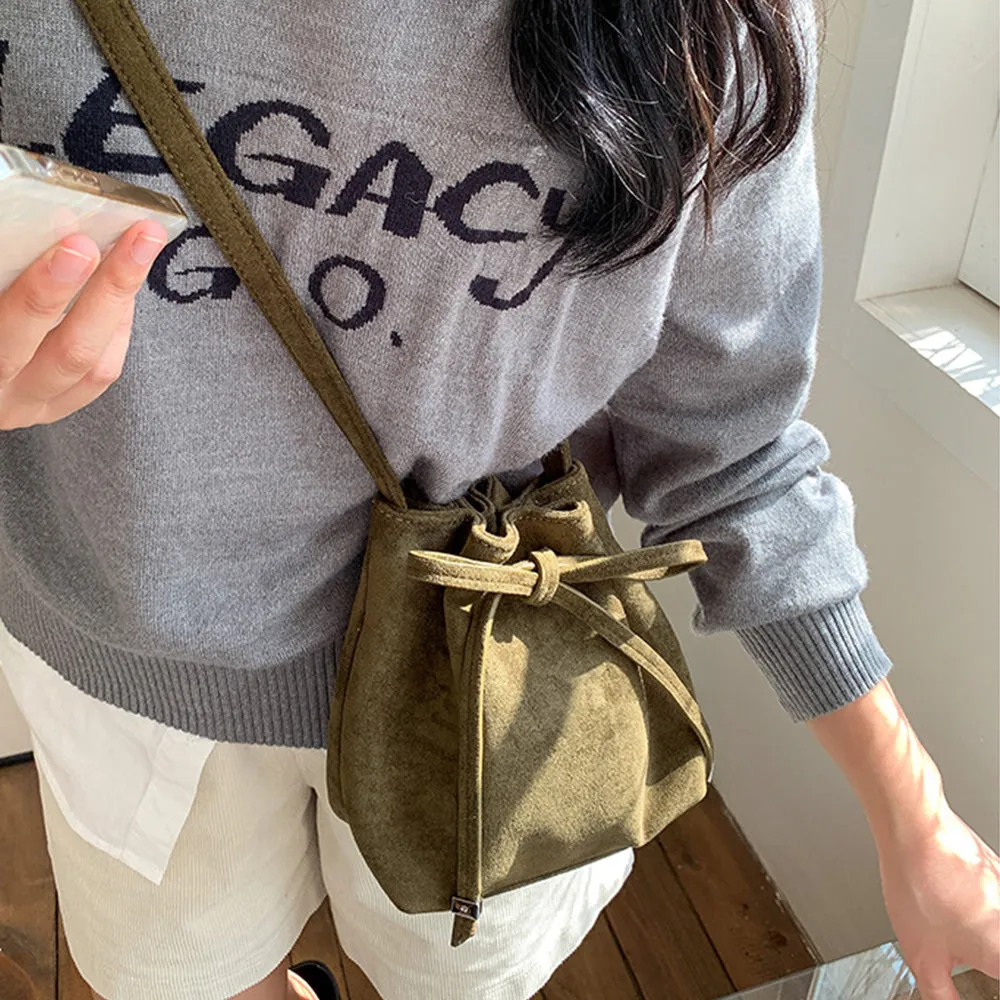 Vvsha Fashion Faux Suede Bucket Bag High Quality Shoulder Bag Designer Crossbody Bags for Women Pleated Drawstring Bags Handbags Chic